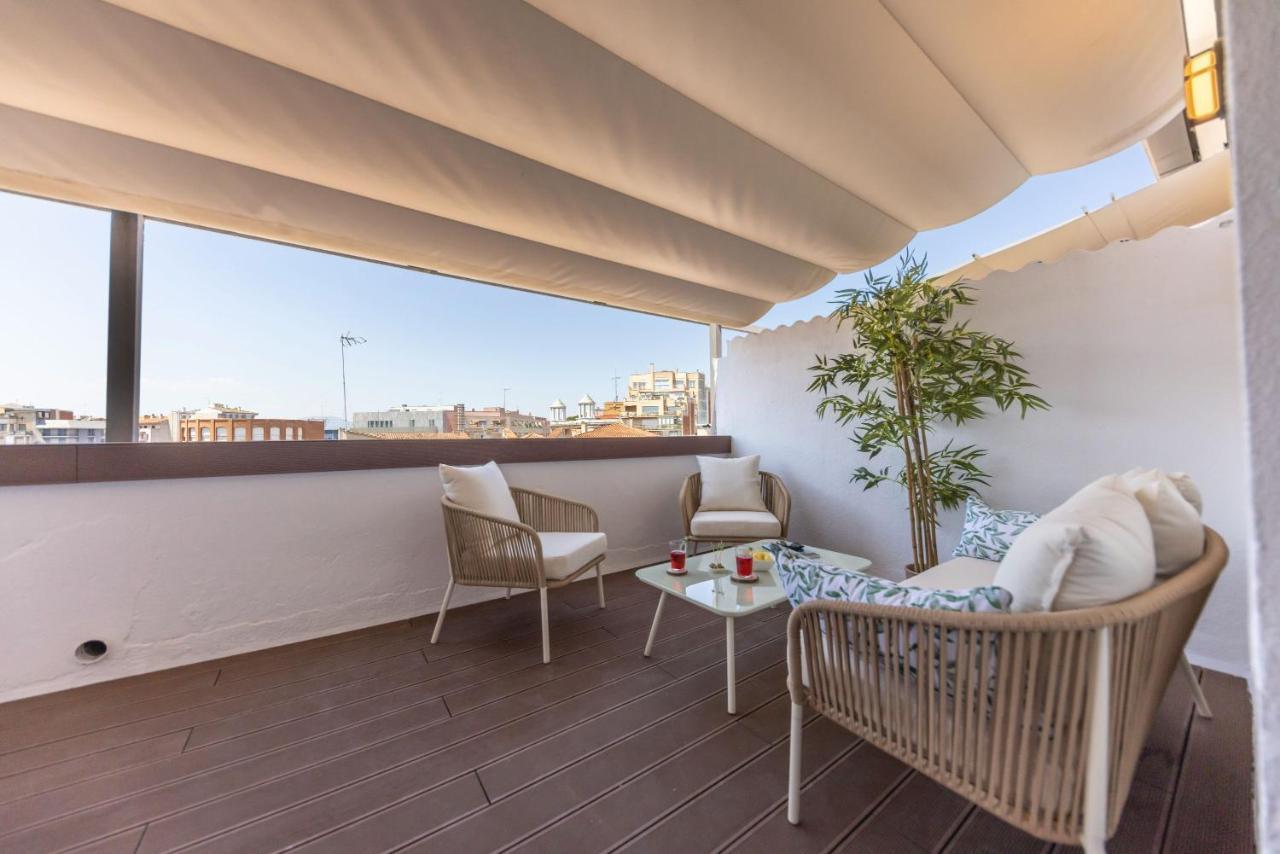 Appartement Bravissimo Eiximenis, With Beautiful Terrace And Views à Gérone Extérieur photo